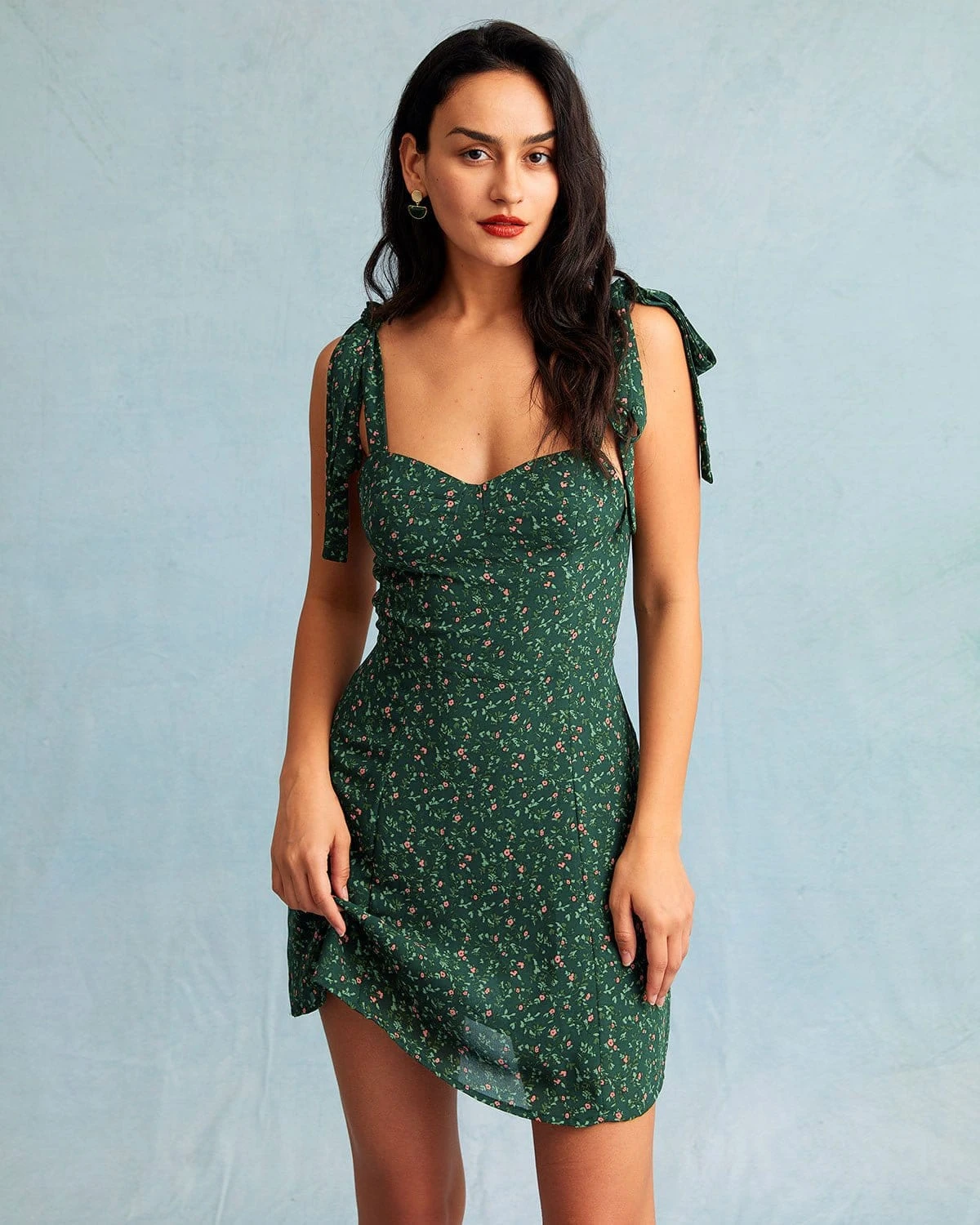 The Green Sweetheart Neck Floral Slip Mini Dress 1 The Green Sweetheart Neck Floral Slip Mini Dress