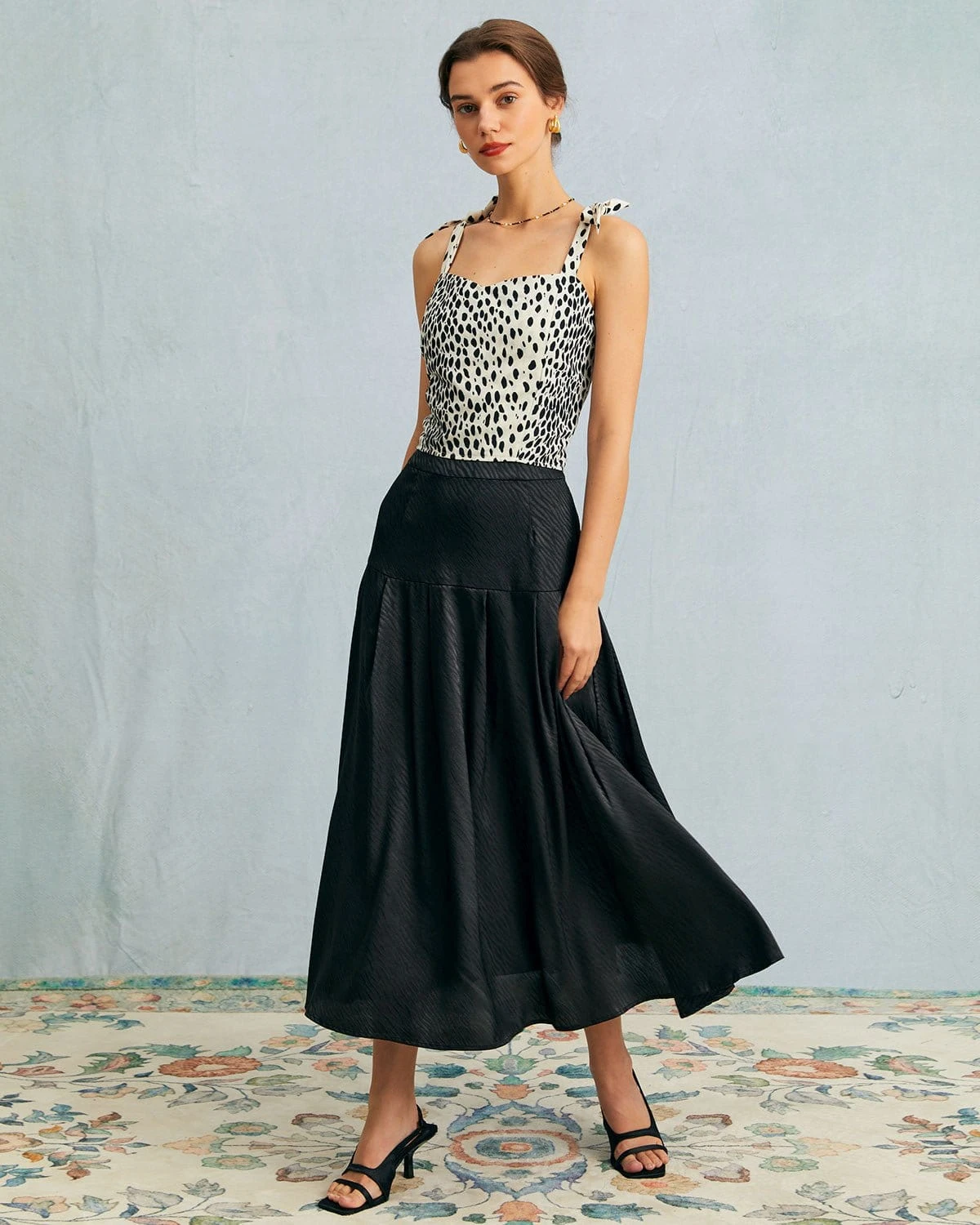 The Solid High Waisted Zip Skirt 4 The Solid High Waisted Zip Skirt - Image 4