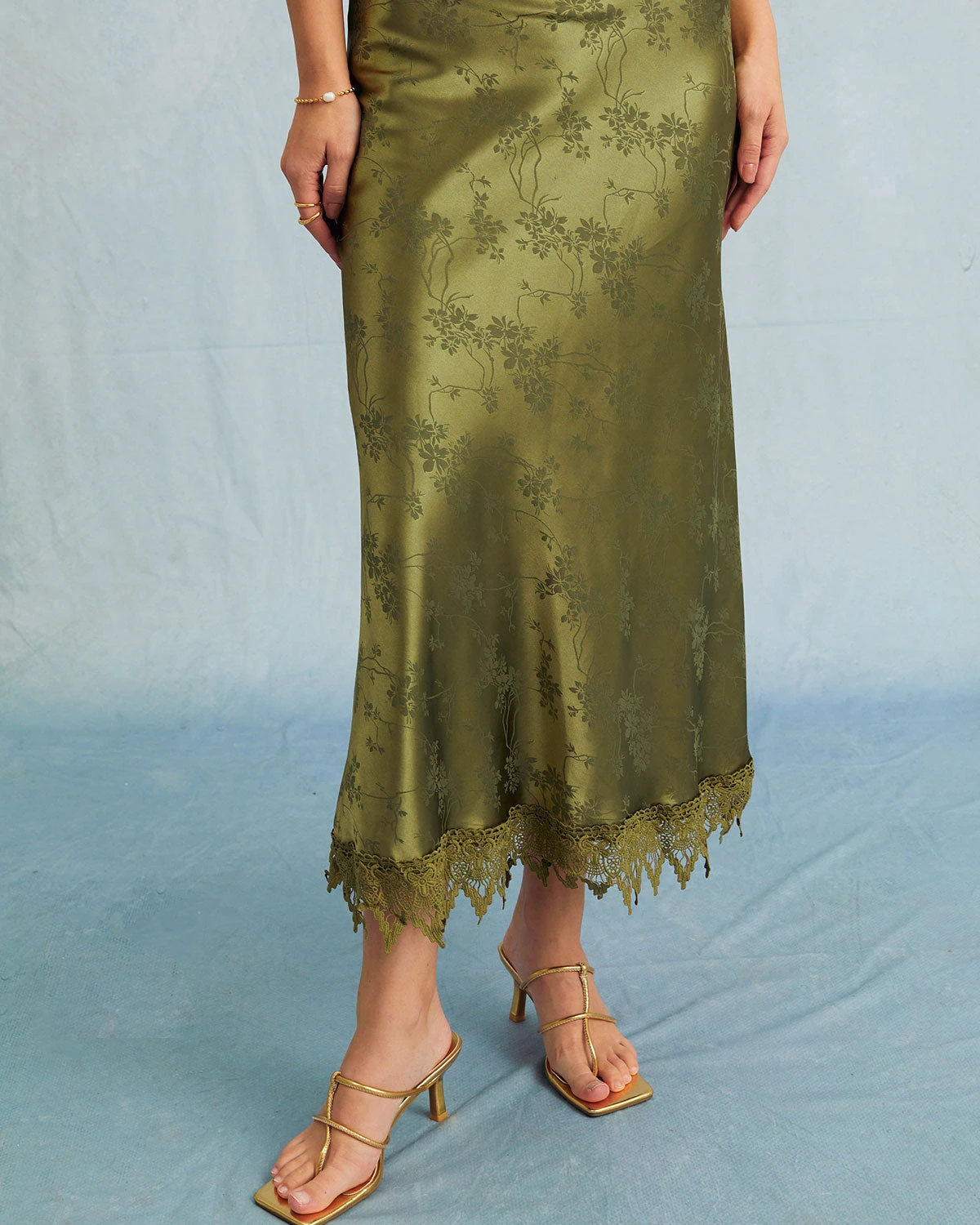 The Green Jacquard Cap Sleeve Satin Midi Dress 5 The Green Jacquard Cap Sleeve Satin Midi Dress - Image 5