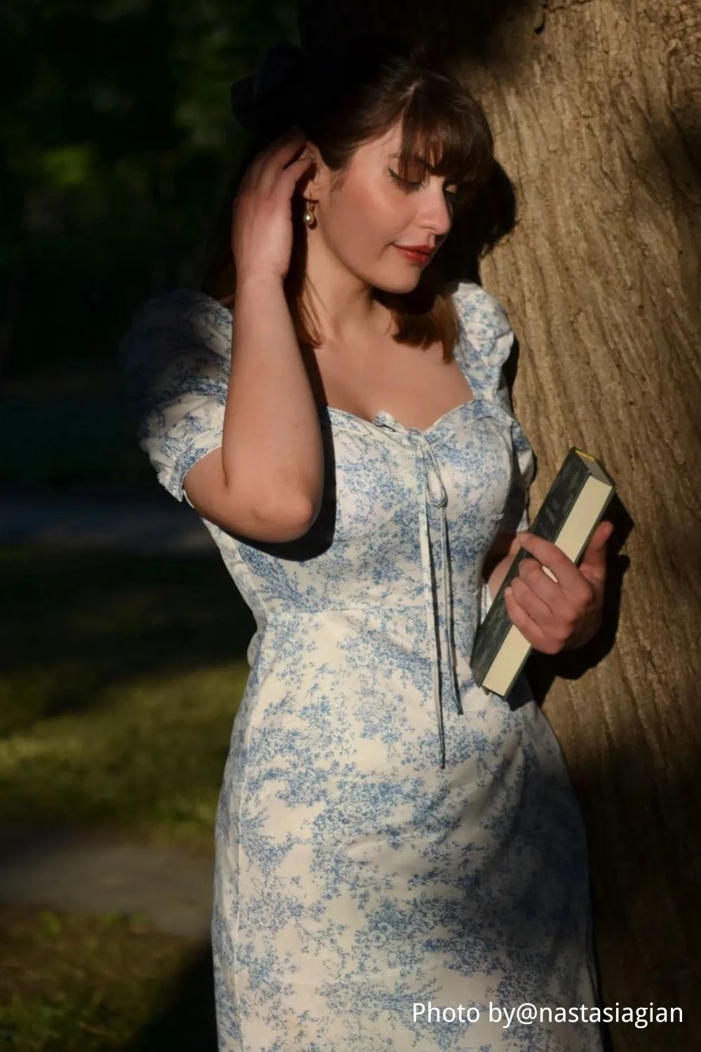 The Blue Sweetheart Neck Puff Sleeve Floral Midi Dress 2 The Blue Sweetheart Neck Puff Sleeve Floral Midi Dress - Image 2