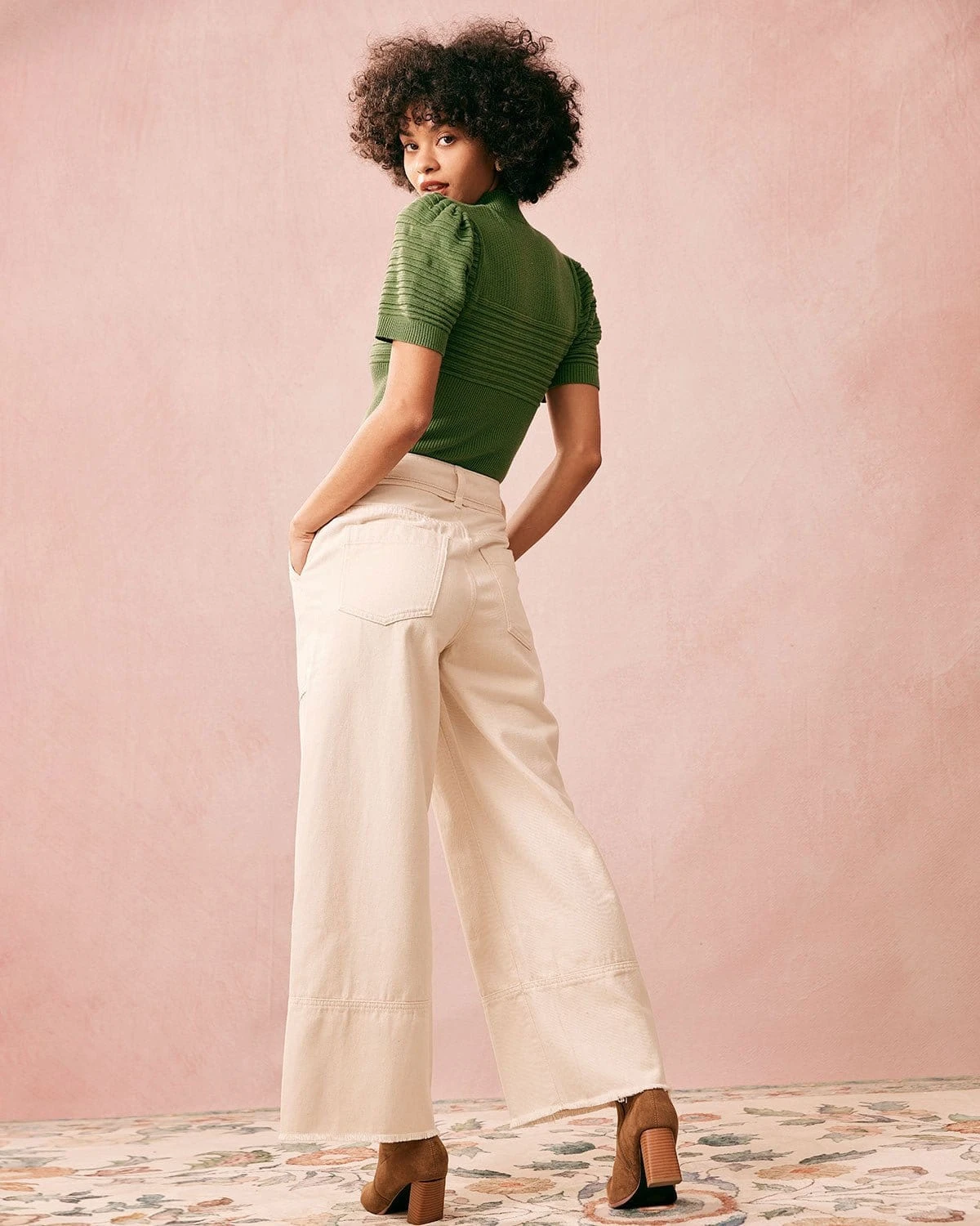 The White High Waisted Wide Leg Jeans 5 The White High Waisted Wide Leg Jeans - Image 5