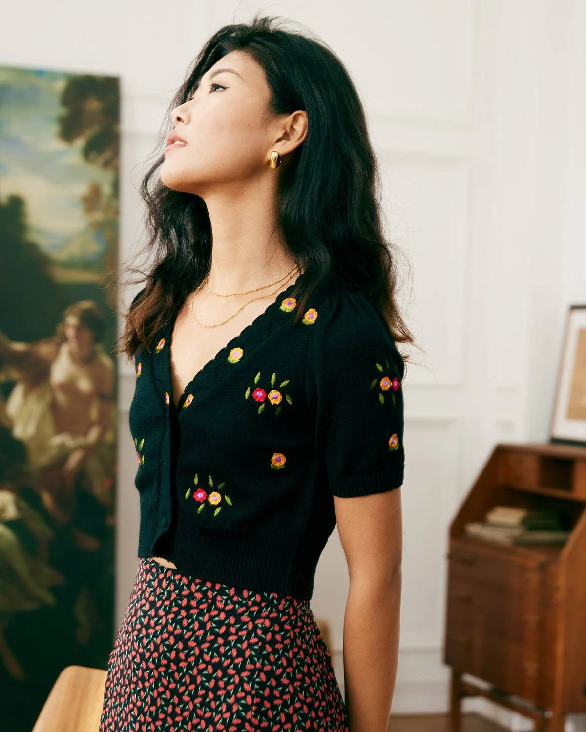 The Floral Embroidered Crop Tee 3 The Floral Embroidered Crop Tee - Image 3