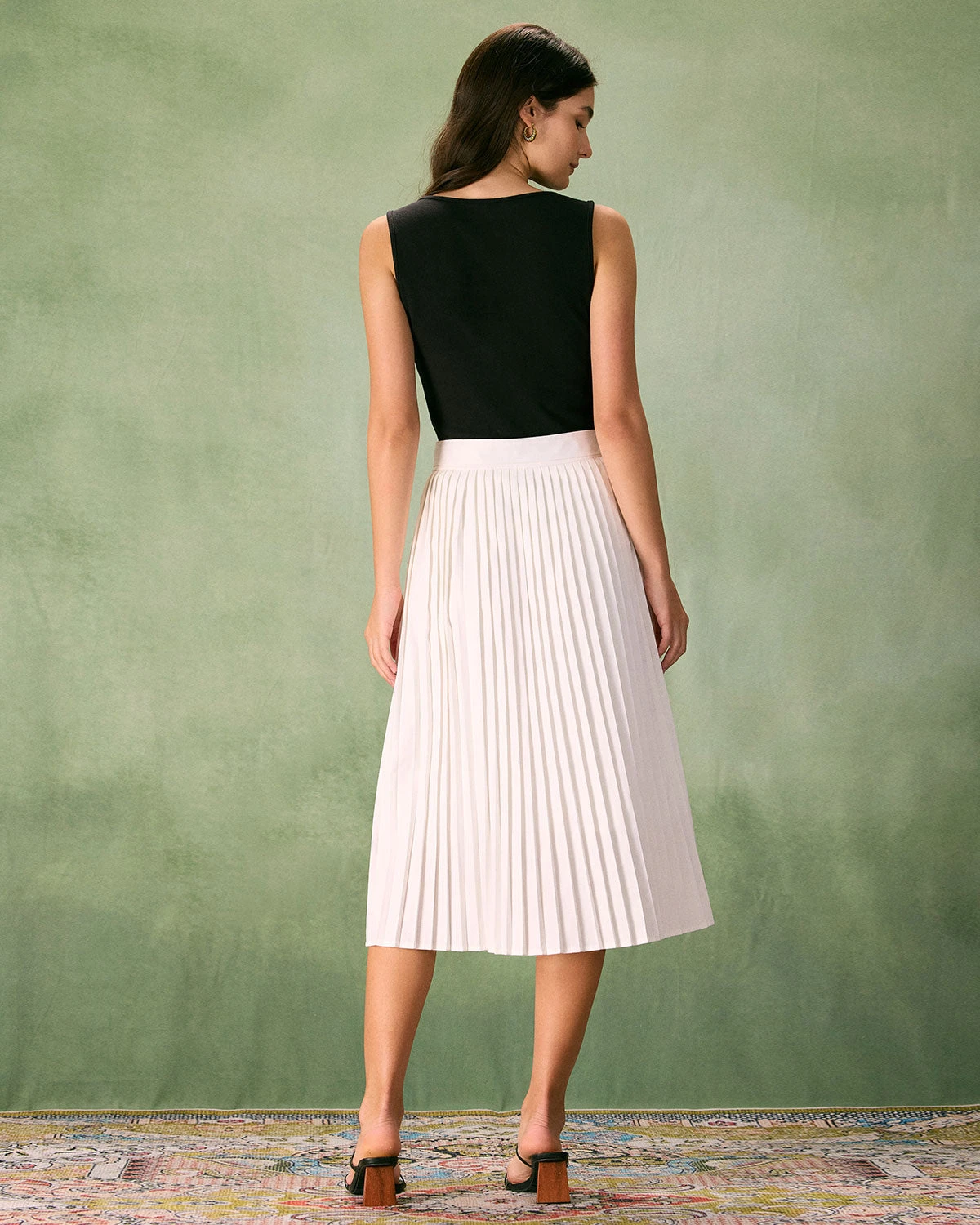 The Black Boat Neck Knit Tank Top 4 The Black Boat Neck Knit Tank Top - Image 4