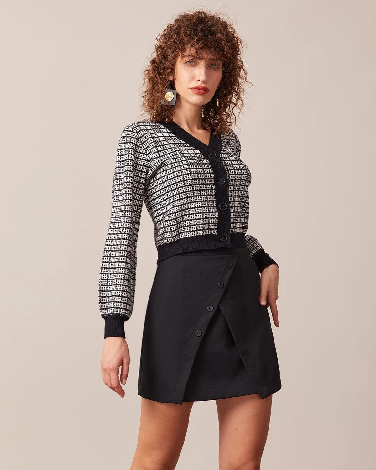 The Black Plaid Colorblock Knit Cardigan 2 The Black Plaid Colorblock Knit Cardigan - Image 2