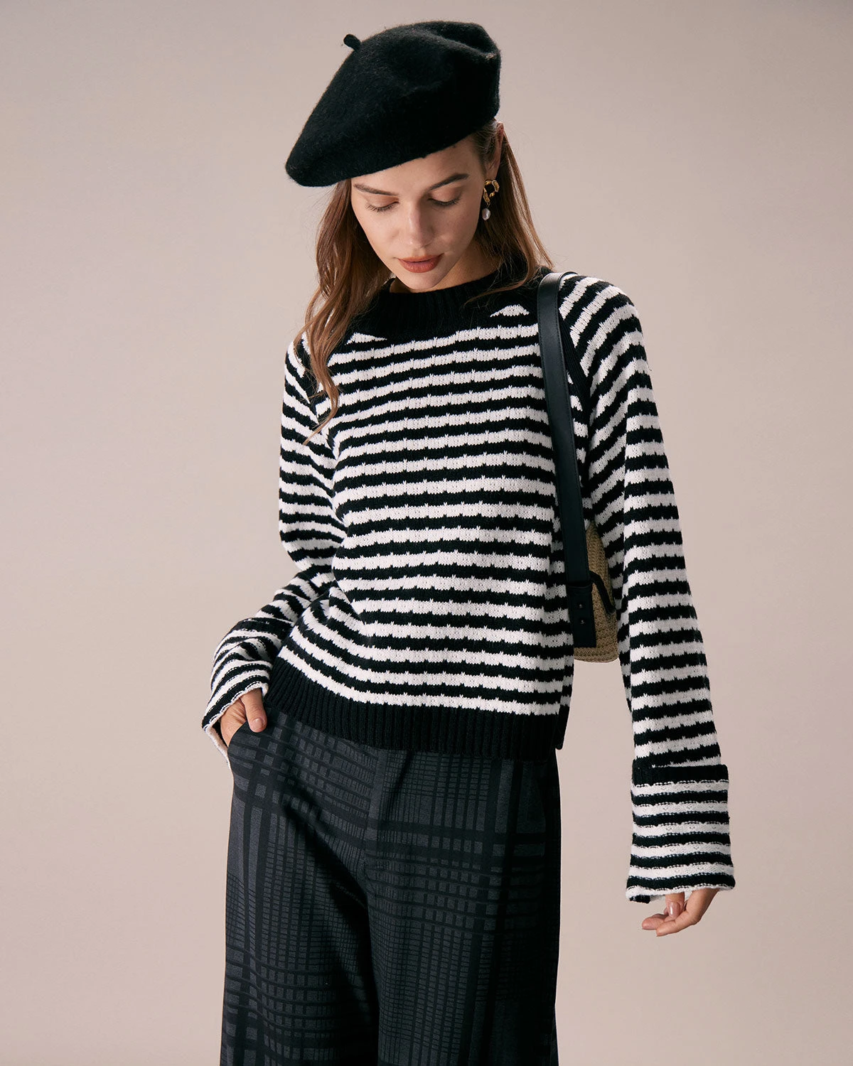 The Black Crew Neck Striped Ribbed Sweater 1 The Black Crew Neck Striped Ribbed Sweater