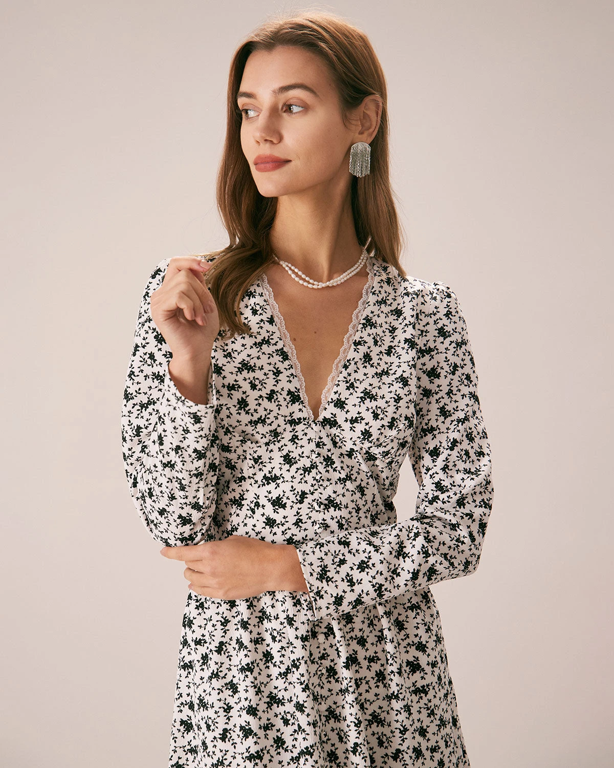 The Black Deep V Neck Floral Lace Midi Dress 3 The Black Deep V Neck Floral Lace Midi Dress - Image 3