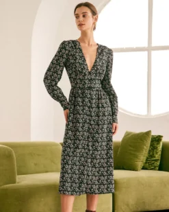 The Black Deep V Neck Floral Midi Dress 7 The Black Deep V Neck Floral Midi Dress -Deals Dress N Swimwear Store the black deep v neck floral midi dress black dresses c1pqvm