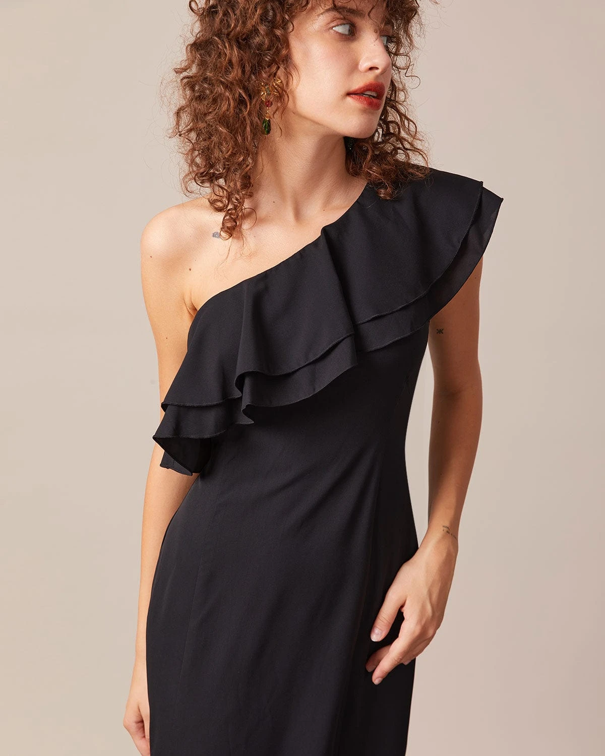 The Black One Shoulder Flounce Maxi Dress 3 The Black One Shoulder Flounce Maxi Dress - Image 3