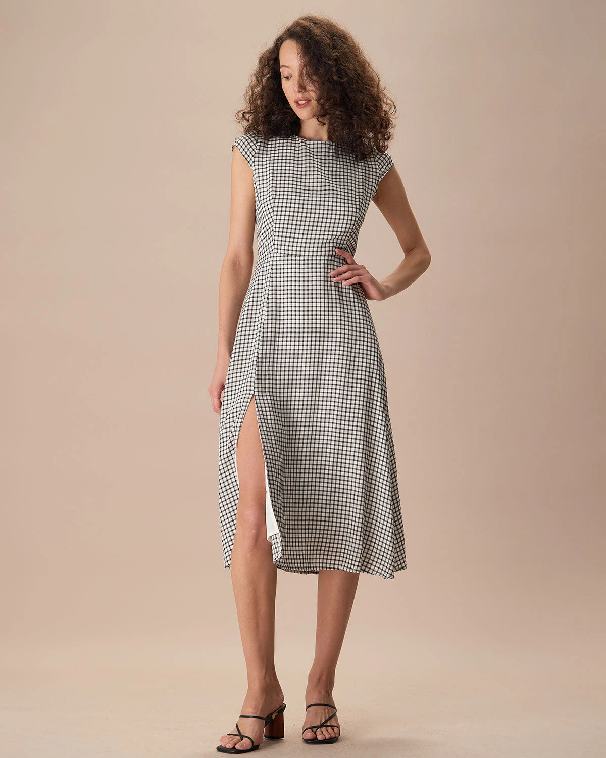 The Black Round Neck Cap Sleeve Plaid Midi Dress 3 The Black Round Neck Cap Sleeve Plaid Midi Dress - Image 3