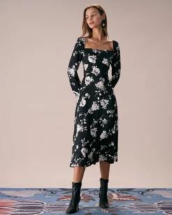 The Black Sweetheart Neck Floral Midi Dress
