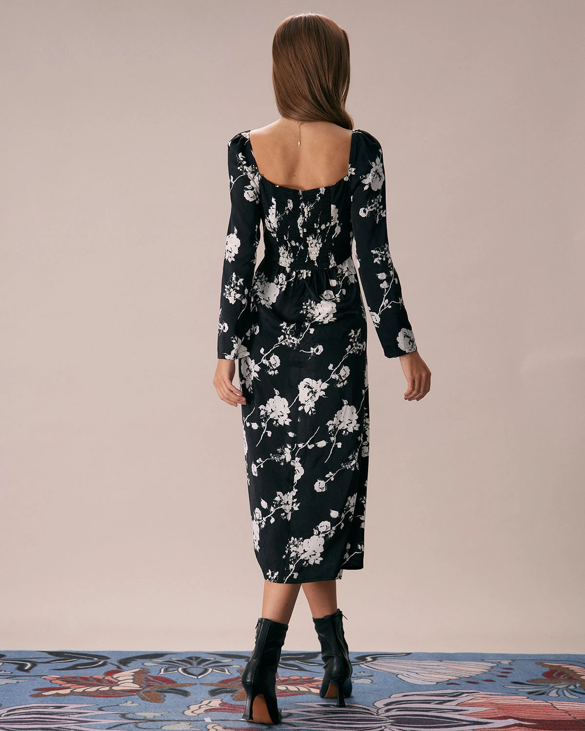 The Black Sweetheart Neck Floral Midi Dress 6 The Black Sweetheart Neck Floral Midi Dress - Image 6