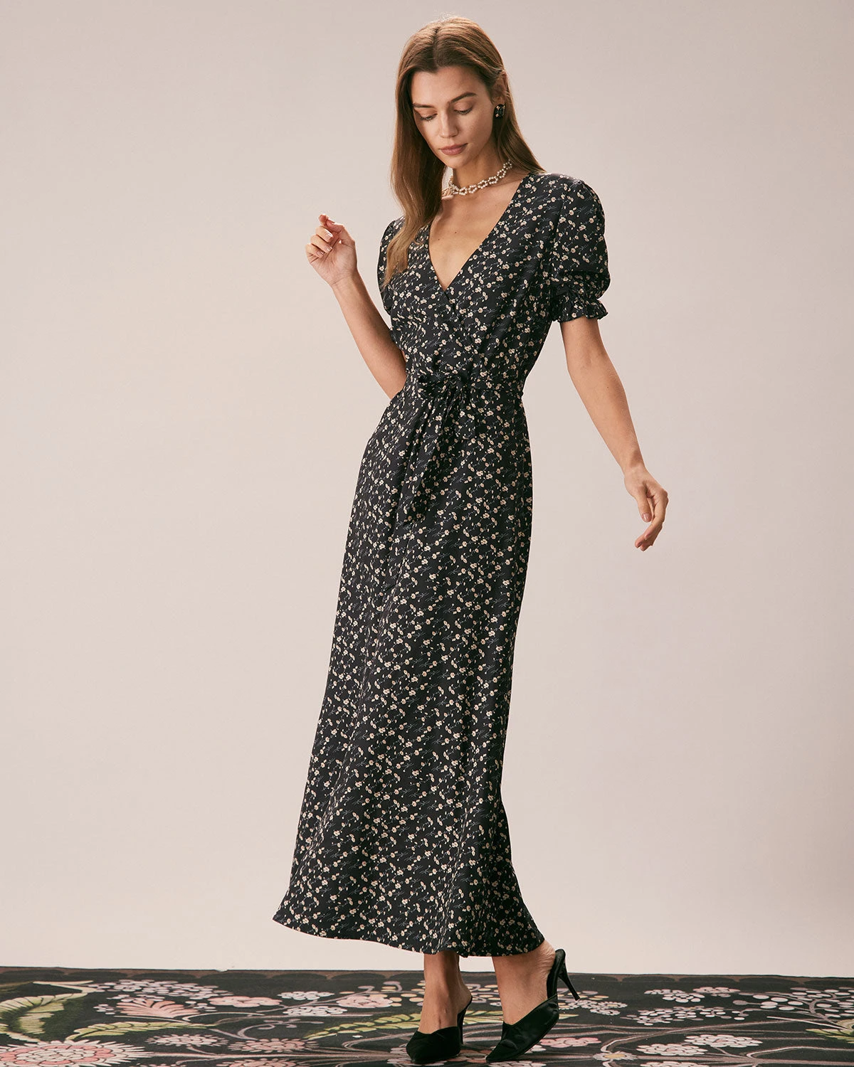 The Black V Neck Floral Puff Sleeve Maxi Dress 4 The Black V Neck Floral Puff Sleeve Maxi Dress - Image 4