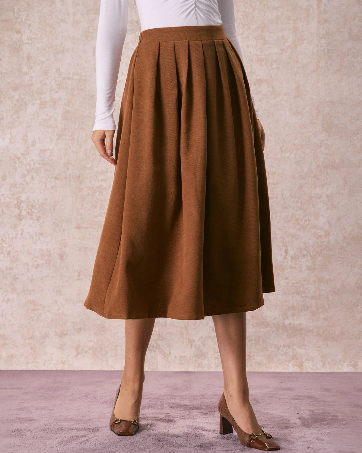 The Brown Elastic Waist Pleated Midi Skirt 3 The Brown Elastic Waist Pleated Midi Skirt - Image 3