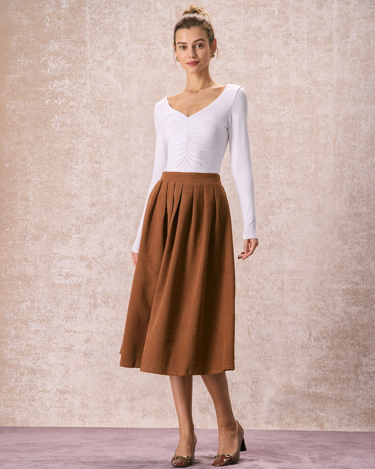 The Brown Elastic Waist Pleated Midi Skirt 4 The Brown Elastic Waist Pleated Midi Skirt - Image 4
