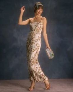 The Apricot Floral Slit Maxi Dress 12 The Apricot Floral Slit Maxi Dress -Deals Dress N Swimwear Store the floral side split maxi dress dresses cerpq8 82a1f445 fd9e 4262 a05b 6c43e1d476bf