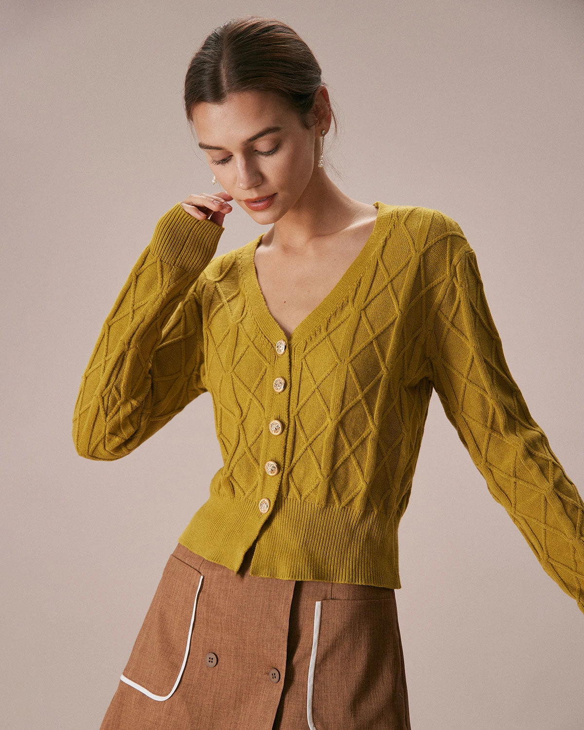 The Ginger V Neck Argyle Ribbed Cardigan 1 The Ginger V Neck Argyle Ribbed Cardigan