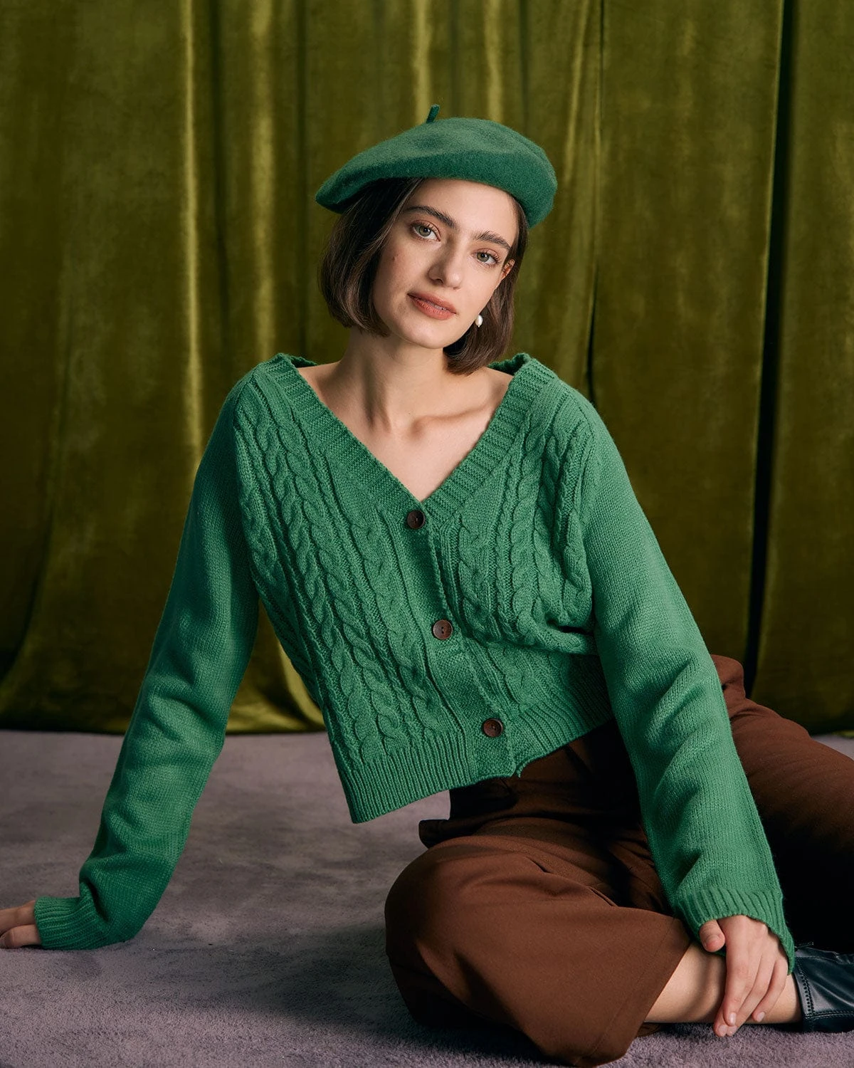 The Green V Neck Ribbed Cable Cardigan 4 The Green V Neck Ribbed Cable Cardigan - Image 4