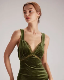 The Green V Neck Cutout Velvet Midi Dress 8 The Green V Neck Cutout Velvet Midi Dress -Deals Dress N Swimwear Store the green v neck lace velvet midi dress dresses nbxqzi