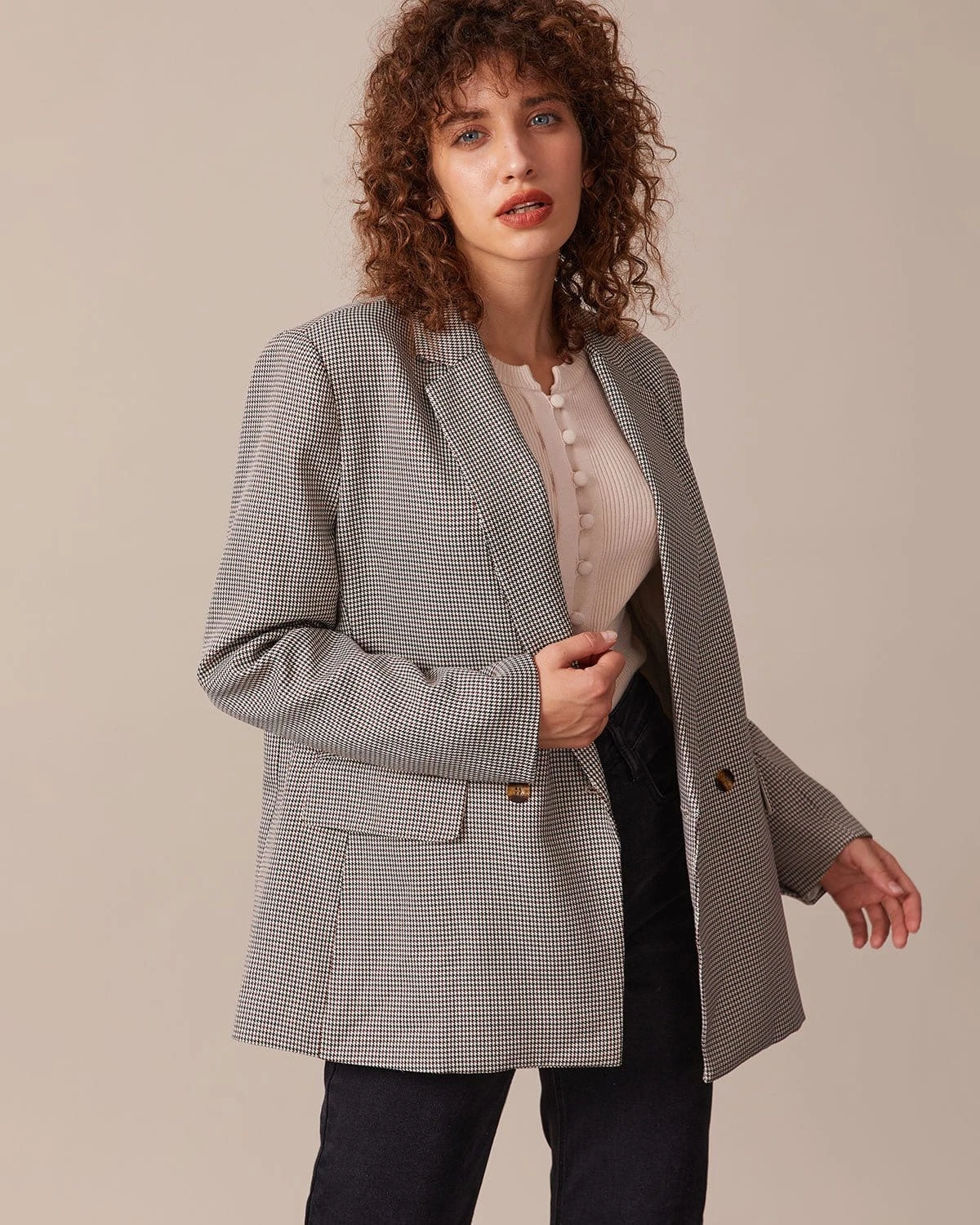 The Coffee Lapel Houndstooth Button Blazer 3 The Coffee Lapel Houndstooth Button Blazer - Image 3