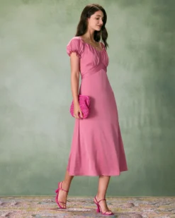 The Pink Sweetheart Neck Ruched Satin Midi Dress -Deals Dress N Swimwear Store the pink ruched satin midi dress dresses uyxcs3