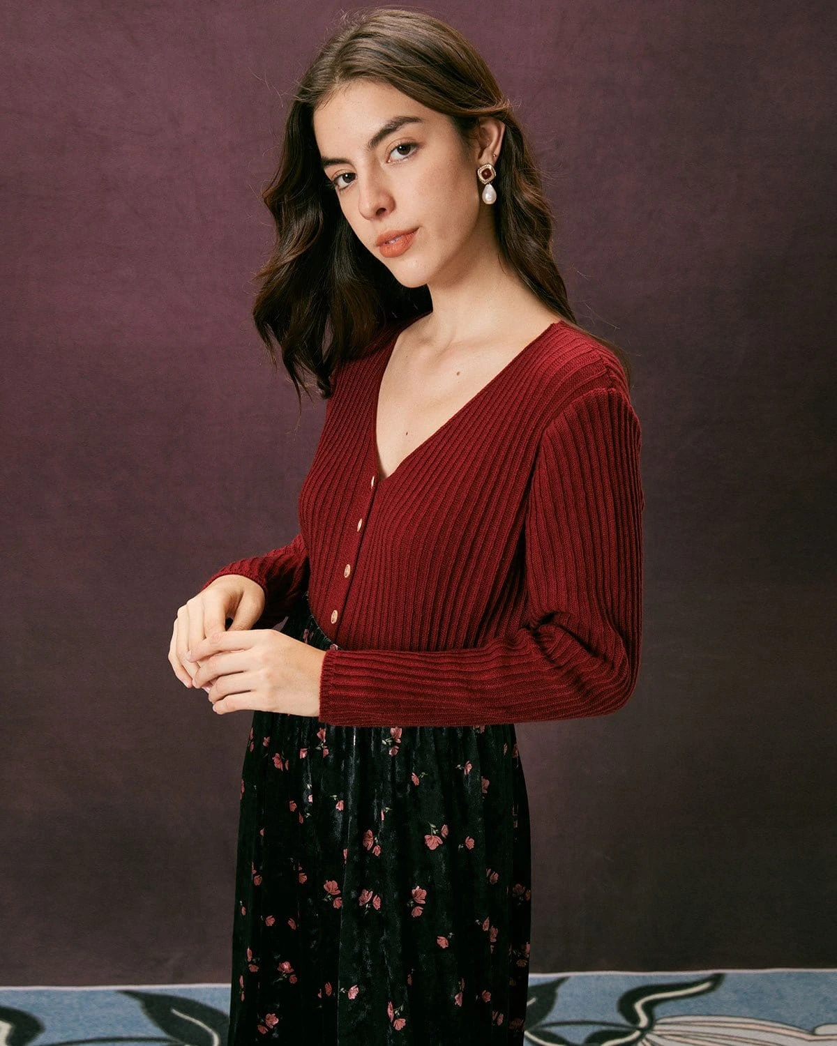 The Red V Neck Ribbed Long Sleeve Cardigan 4 The Red V Neck Ribbed Long Sleeve Cardigan - Image 4