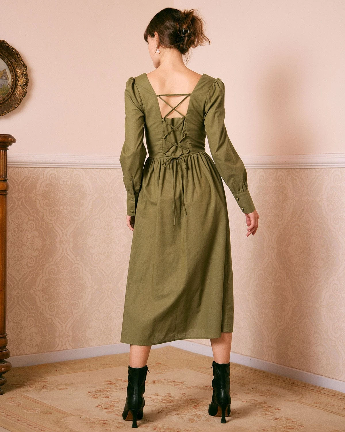 The Green Sweetheart Neck Button Midi Dress 6 The Green Sweetheart Neck Button Midi Dress - Image 6