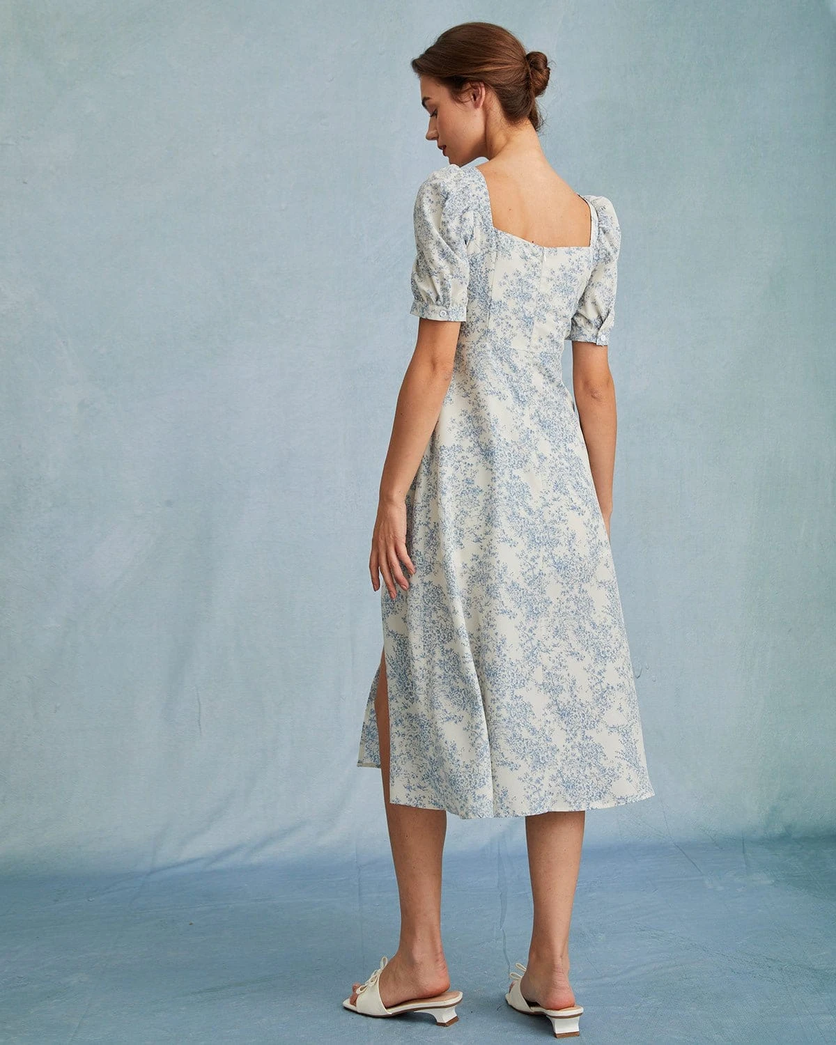 The Blue Sweetheart Neck Puff Sleeve Floral Midi Dress 6 The Blue Sweetheart Neck Puff Sleeve Floral Midi Dress - Image 6