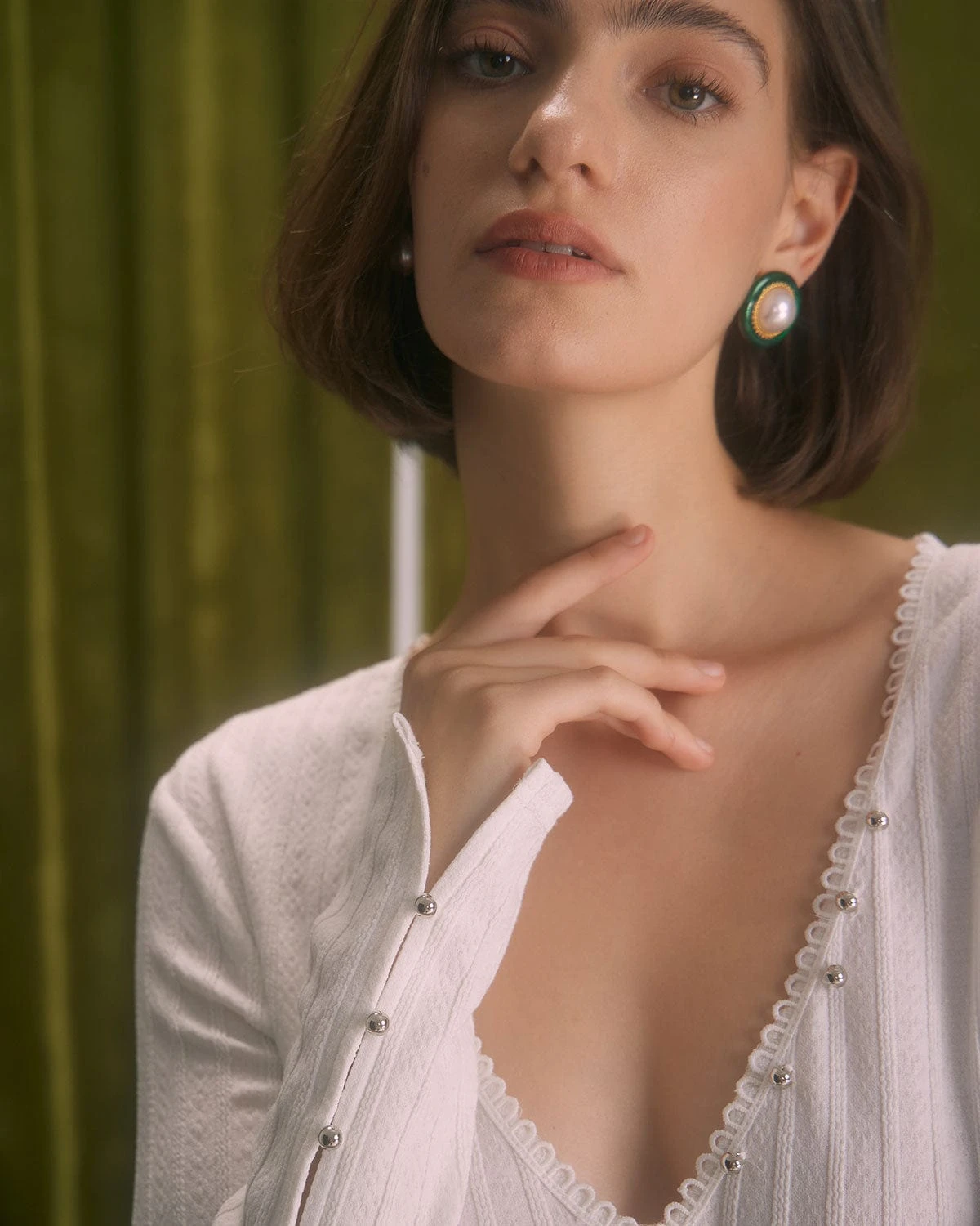 The White V Neck Lace Trim Textured Tee 5 The White V Neck Lace Trim Textured Tee - Image 5