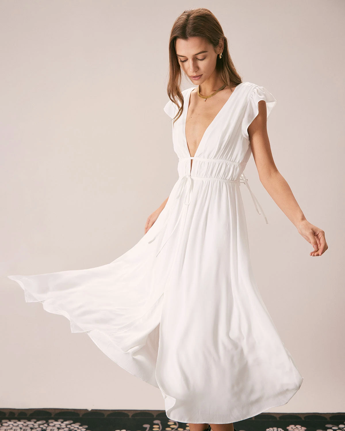 The White Deep V Neck Pleated Midi Dress 4 The White Deep V Neck Pleated Midi Dress - Image 4
