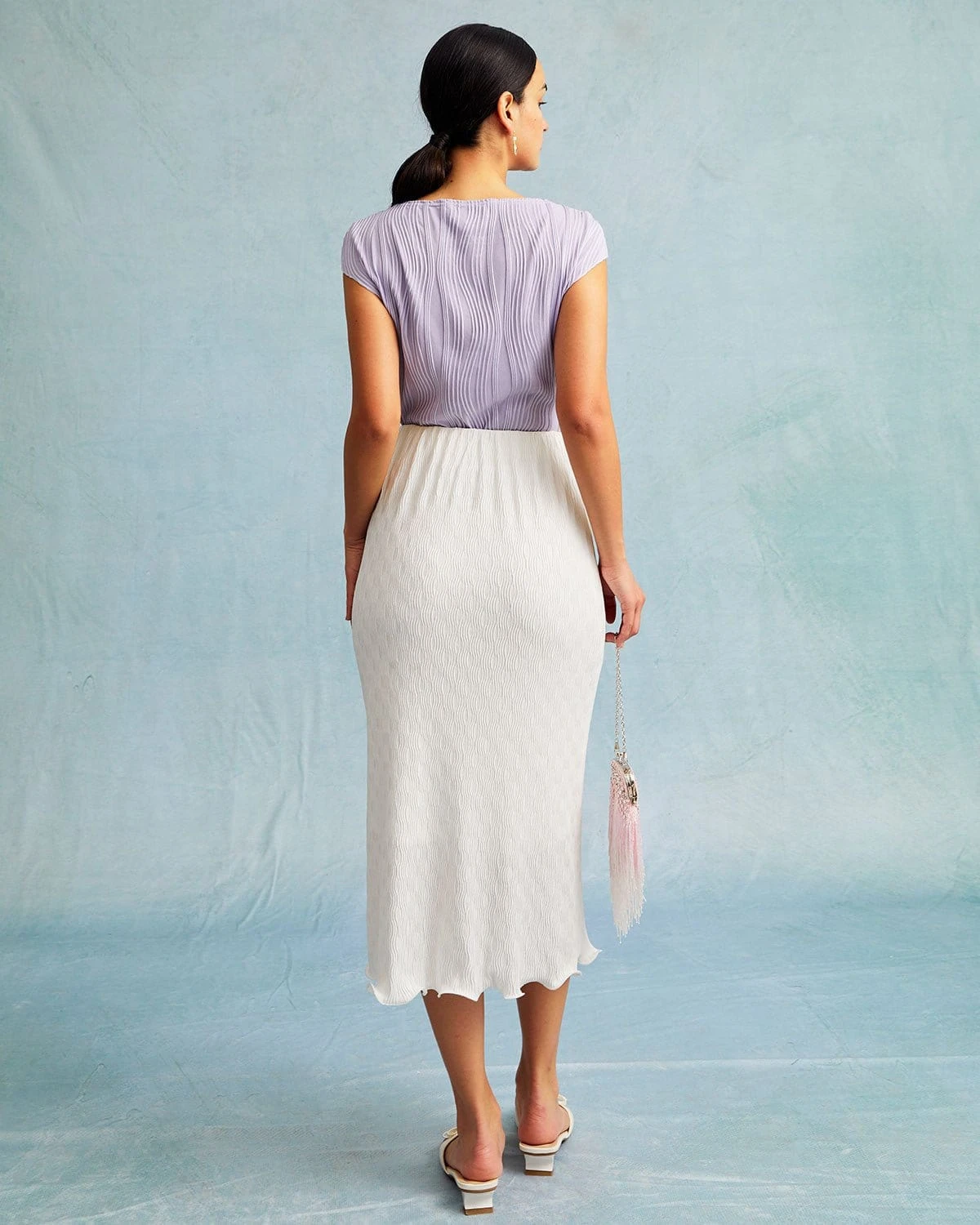 The White Water Ripple Textured Hem Midi Skirt 4 The White Water Ripple Textured Hem Midi Skirt - Image 4