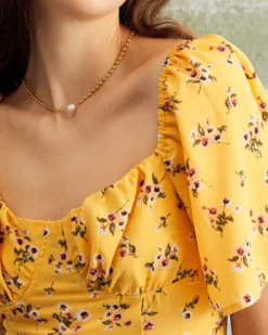 The Yellow Sweetheart Neck Floral Blouse 8 The Yellow Sweetheart Neck Floral Blouse -Deals Dress N Swimwear Store the yellow sweetheart neck floral blouse tops ngt5pc 679120
